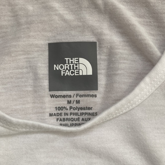 The North Face white VaporWick tshirt. Size M - Picture 2 of 7